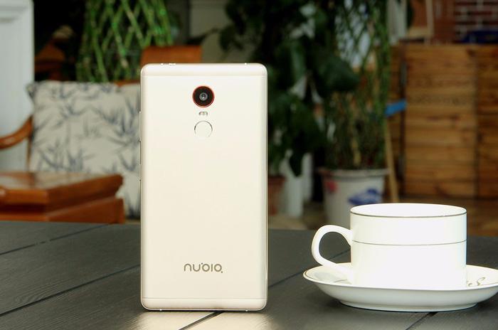 nubia z11 max